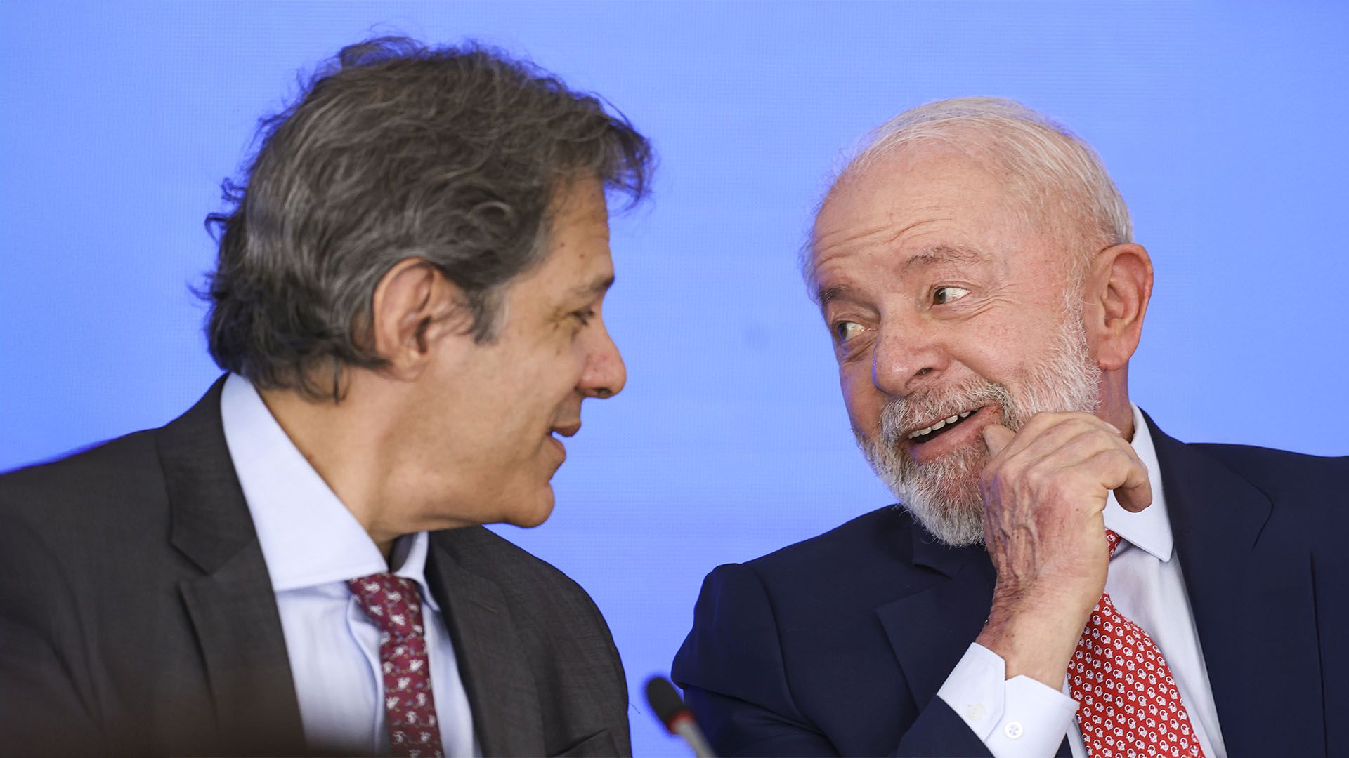 O ministro da Fazenda, Fernando Haddad, e o presidente Luiz Inácio Lula da Silva.