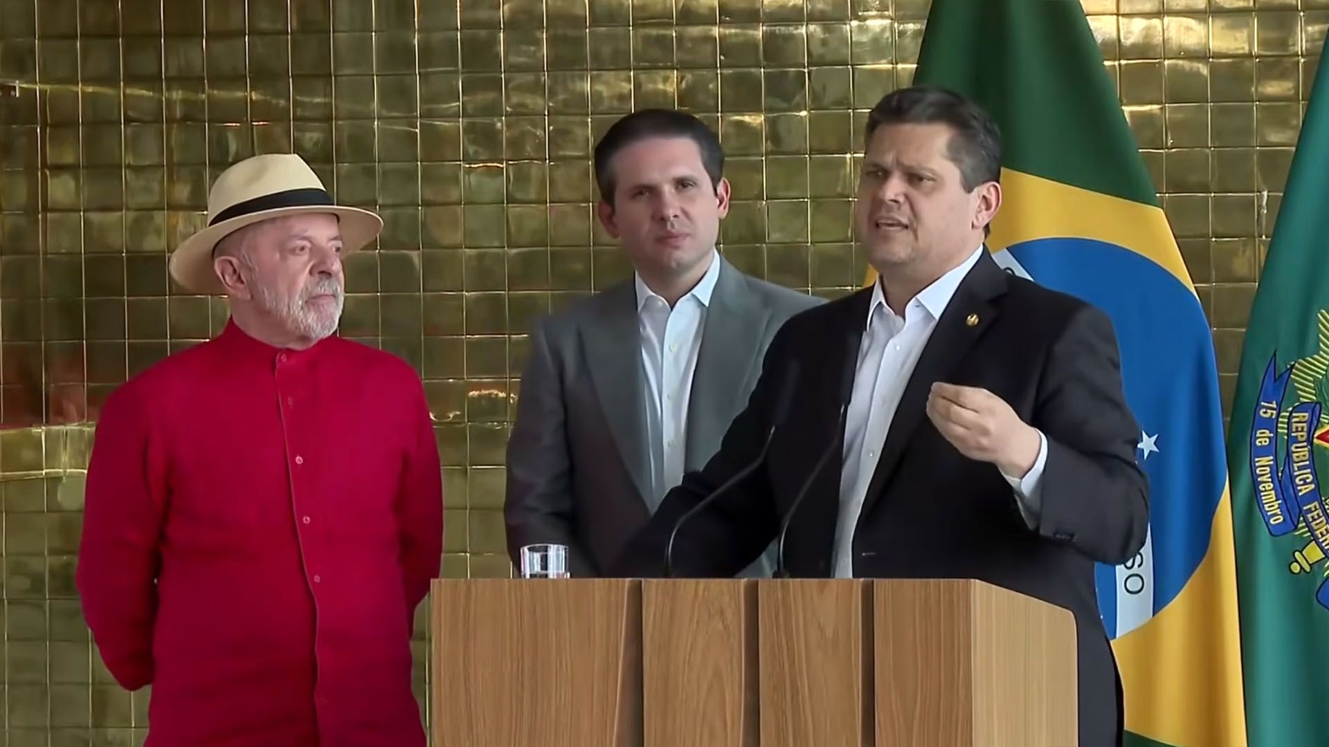 Lula, Hugo Motta, Davi Alcolumbre