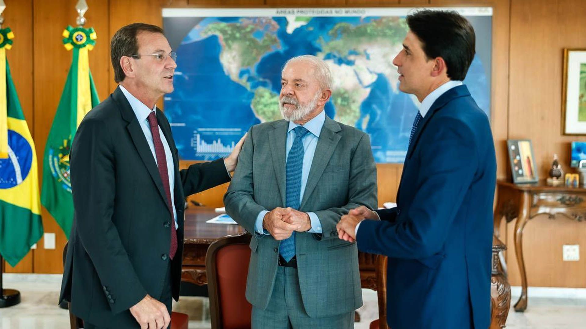 Eduardo Paes, Lula, Silvio Costa Filho