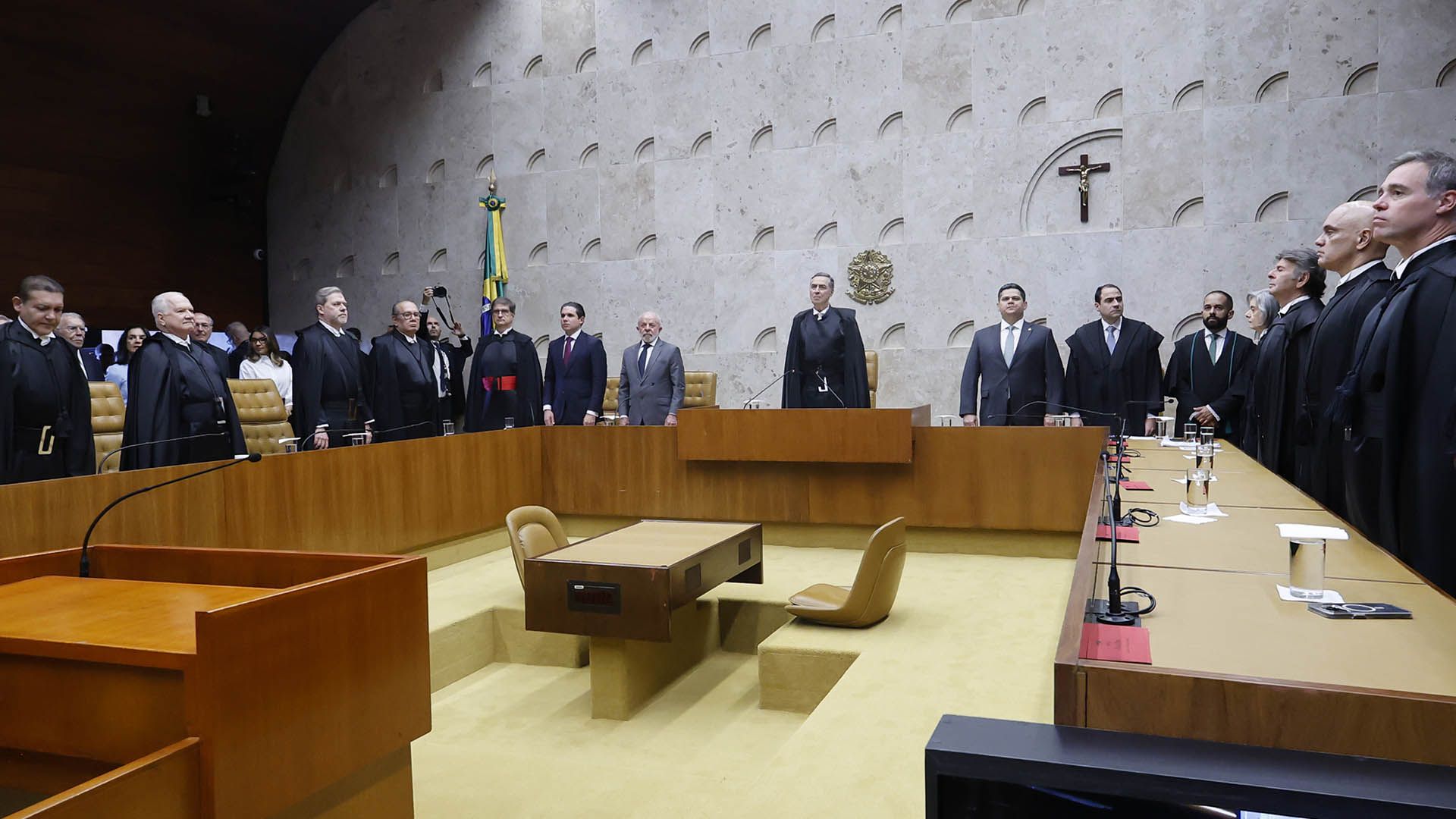 Solenidade de posse dos Ministros Edson Fachin e Alexandre de Moraes