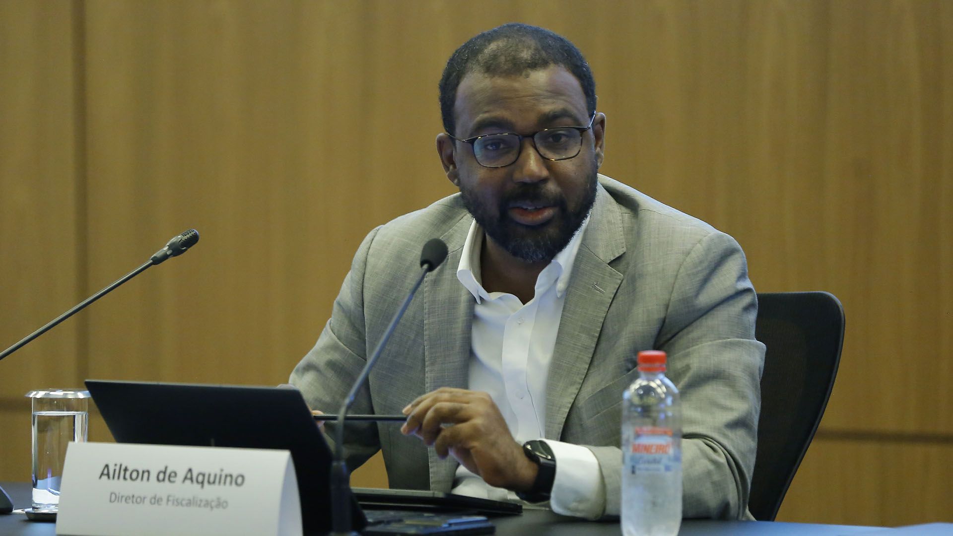 Ailton de Aquino, Diretor de Fiscalização.
